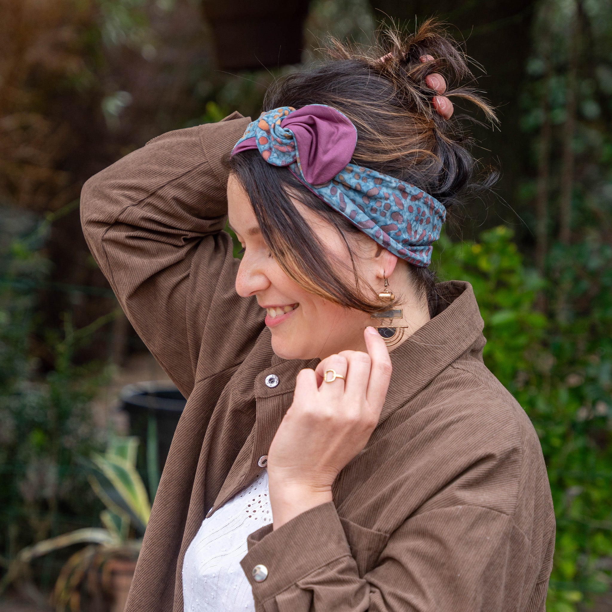bandeau cheveux femme en coton batik bleu et coton violine