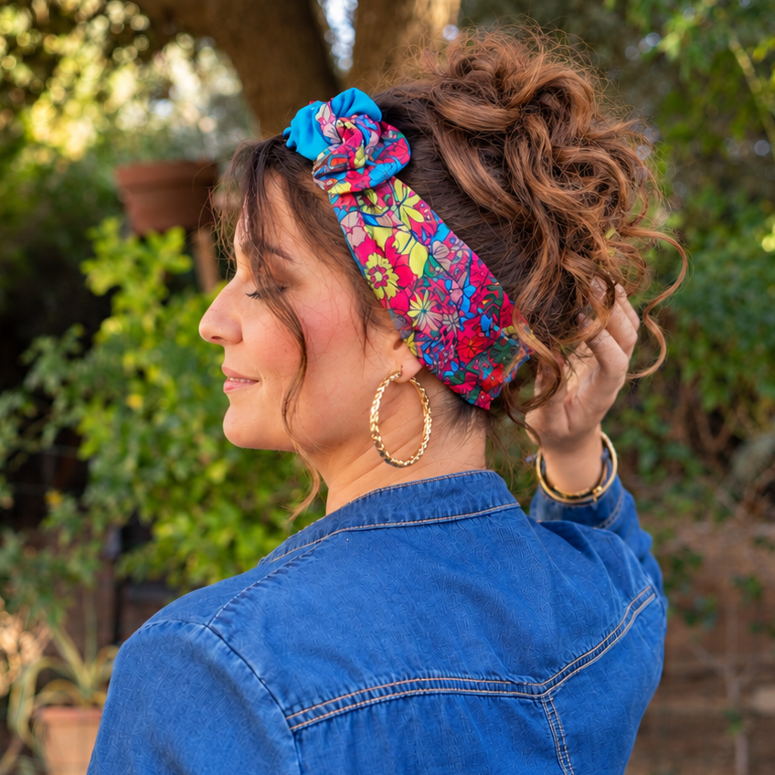 Bandeau cheveux femme rouge et bleu fleuri