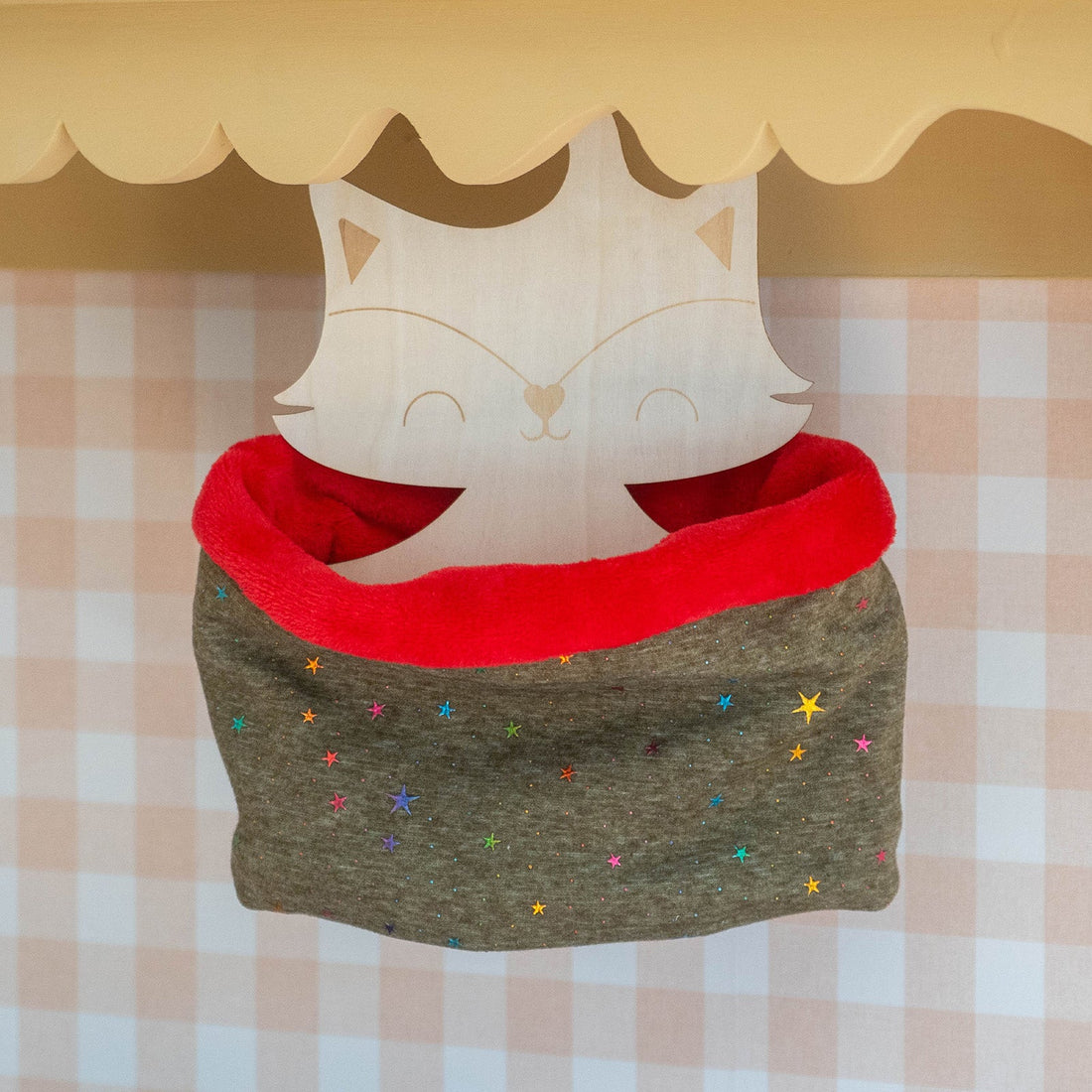 Snood enfant polaire rouge et tissu kaki à étoiles brillantes multicolores
