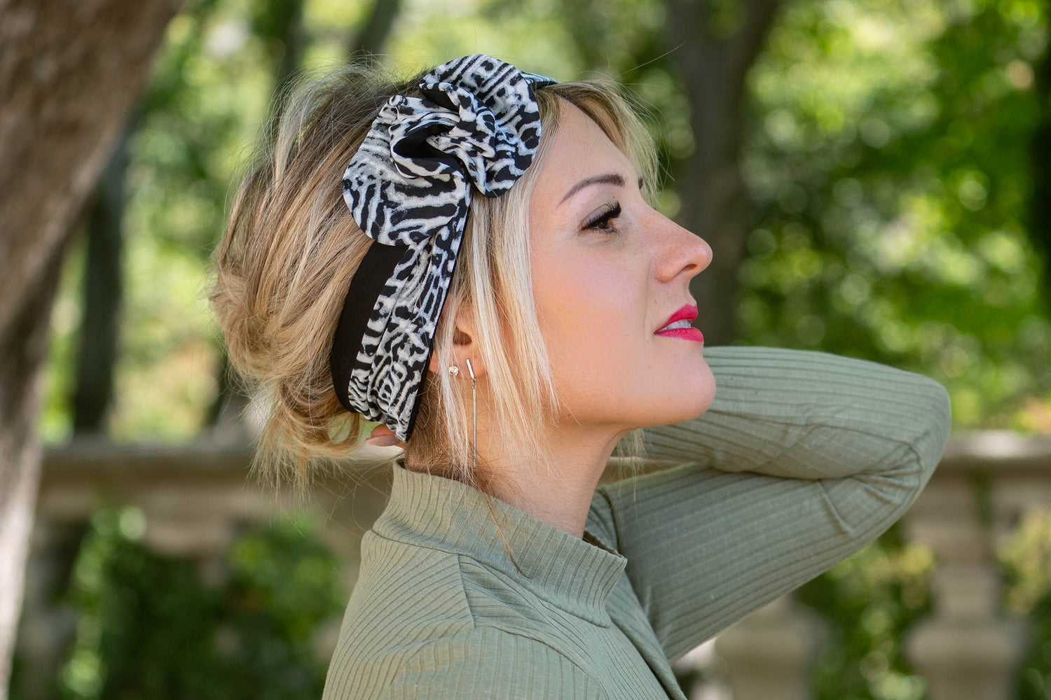 10 Façons de porter le bandeau cheveux pour femme – Mon Petit Bandeau