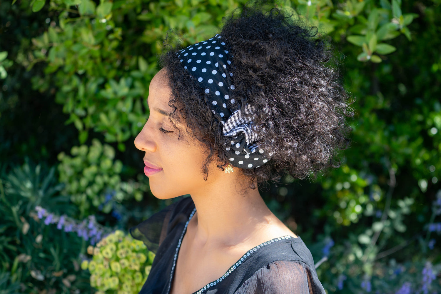 Bandeau cheveux femme noir à motifs – Celui d'Evy